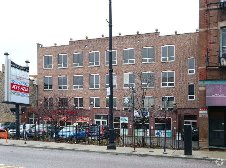 More Photos Of 1811-1819 W North Ave, Chicago Office For Lease