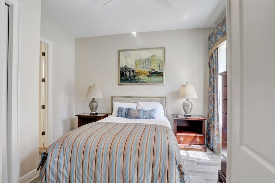 More Photos Of 7388 Gathering Ct, Reunion Specialty For Sale