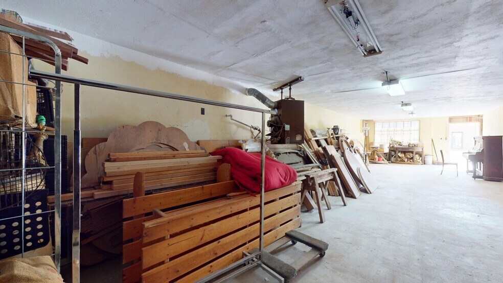 More Photos Of 6911-6917 S Broadway, Saint Louis Storefront Retail Residential For Sale