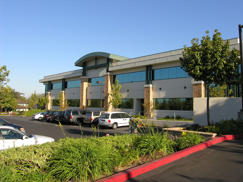 Primary Photo Of 300 Harding Blvd, Roseville Office For Lease