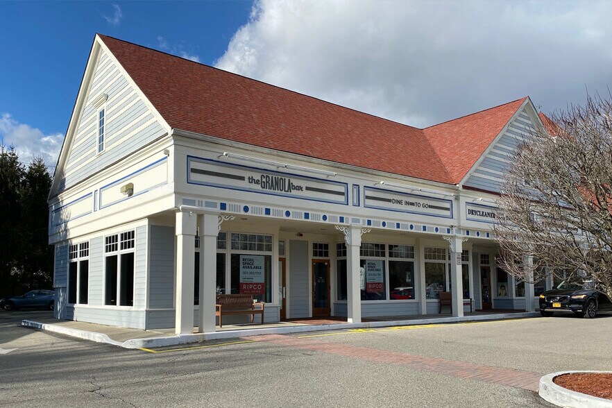 More Photos Of 575 Main St, Armonk Storefront For Lease