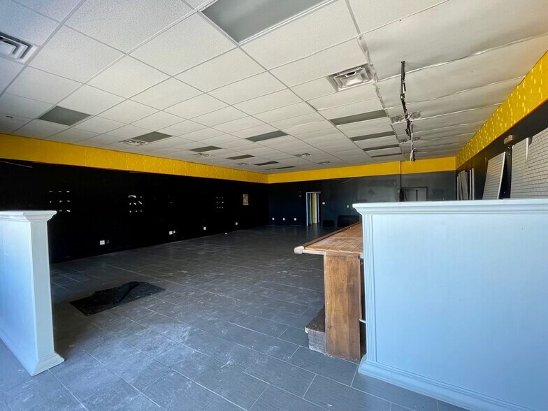 More Photos Of 5012 3rd Ave, Kearney Unknown For Lease