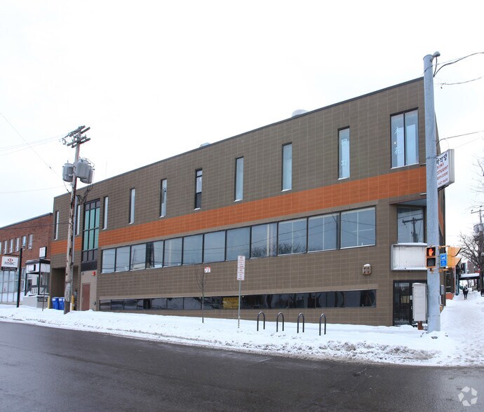 Primary Photo Of 701 S Crouse Ave, Syracuse Freestanding For Lease