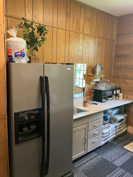 More Photos Of 136 US 42, Waynesville Office For Sale