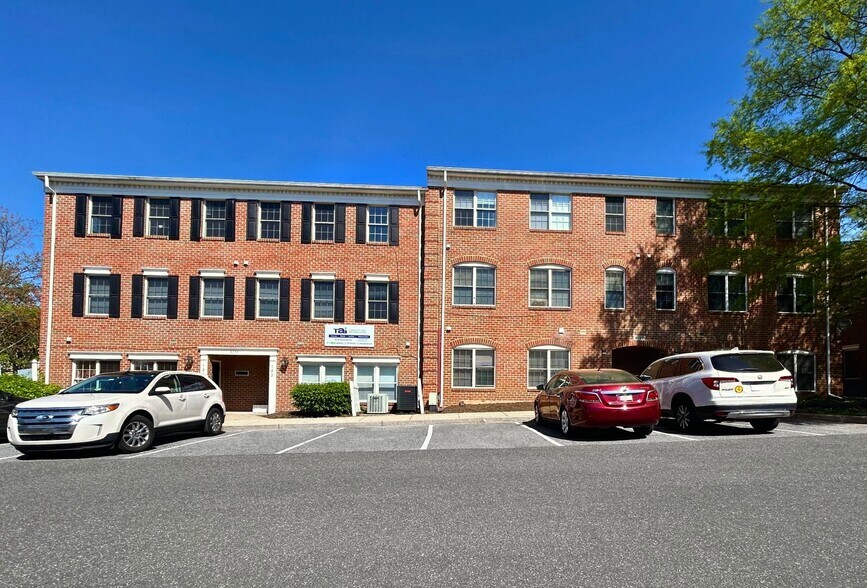 More Photos Of 8713-8751 Greenbelt Rd, Greenbelt Medical For Sale