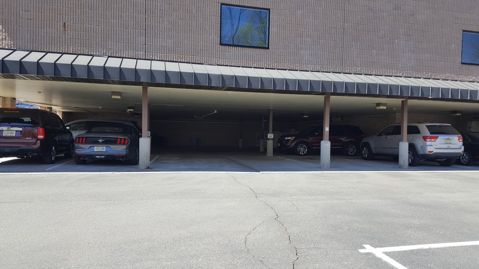 More Photos Of 886 Belmont Ave, North Haledon Storefront Retail Office For Lease