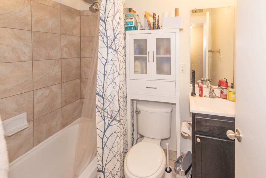 More Photos Of , Baltimore Multifamily For Sale