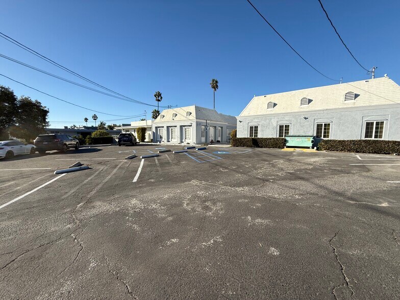 More Photos Of 3450-3454 Loma Vista Rd, Ventura Medical For Lease
