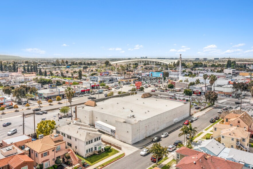 More Photos Of 3003 W Manchester Blvd, Inglewood General Retail For Sale