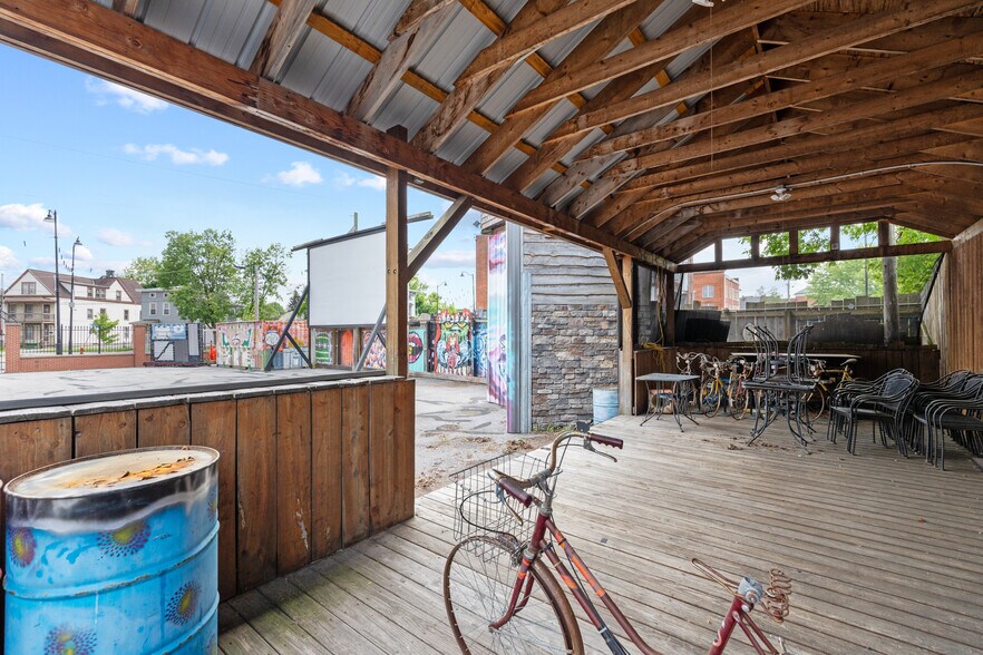 More Photos Of , Utica Unknown For Sale