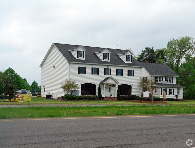 Primary Photo Of 2015-2025 Chaneyville Rd, Owings Office For Lease