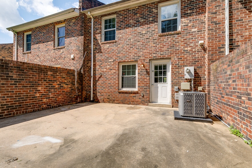 More Photos Of , Richmond Multifamily For Sale
