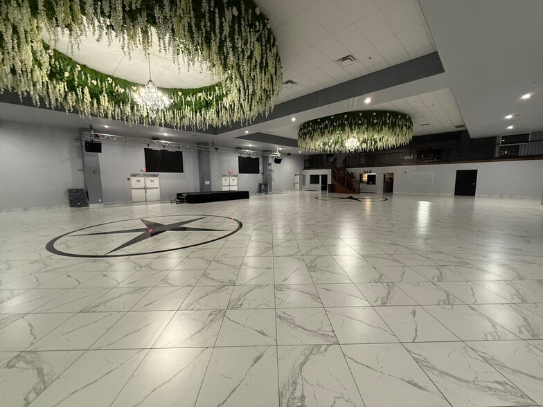 More Photos Of 1101 Bunton Creek Rd, Kyle Storefront Retail Office For Lease