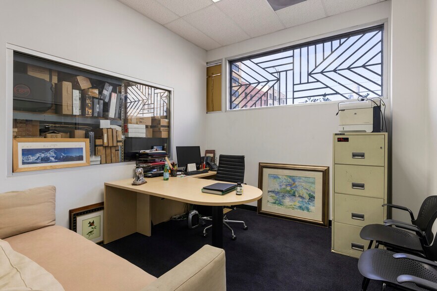 More Photos Of 432-440 S Towne Ave, Los Angeles Industrial For Sale