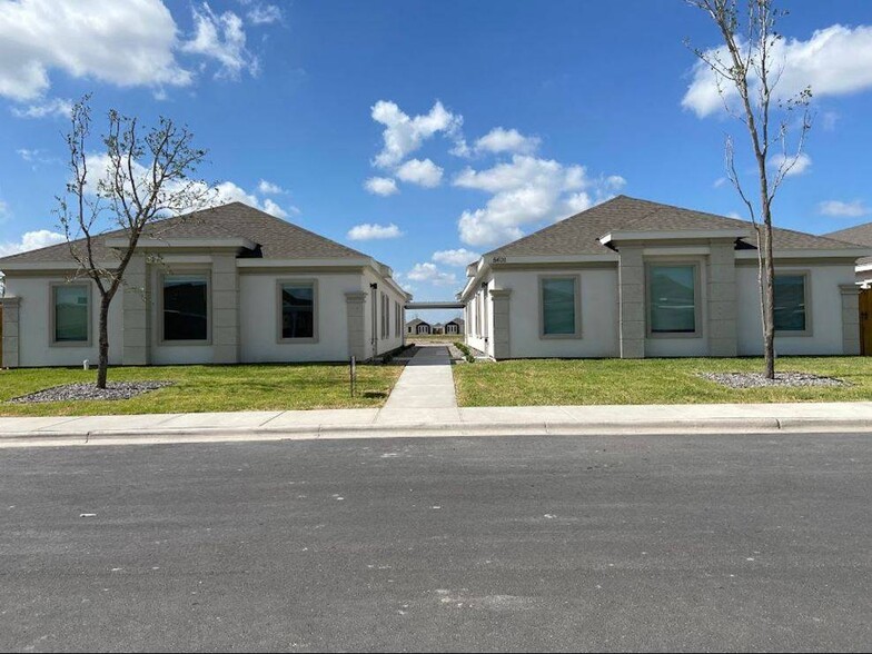 Primary Photo Of 5705 Sandpiper Ave, McAllen Apartments For Sale