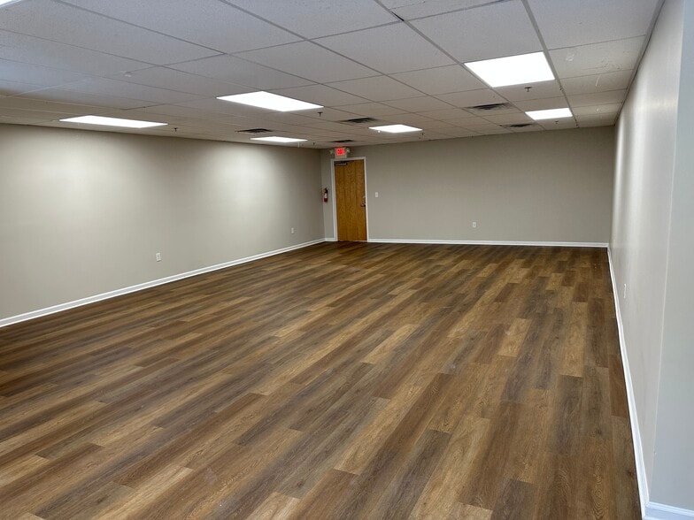 More Photos Of 240 Mathistown Rd, Little Egg Harbor Township Storefront Retail Office For Lease