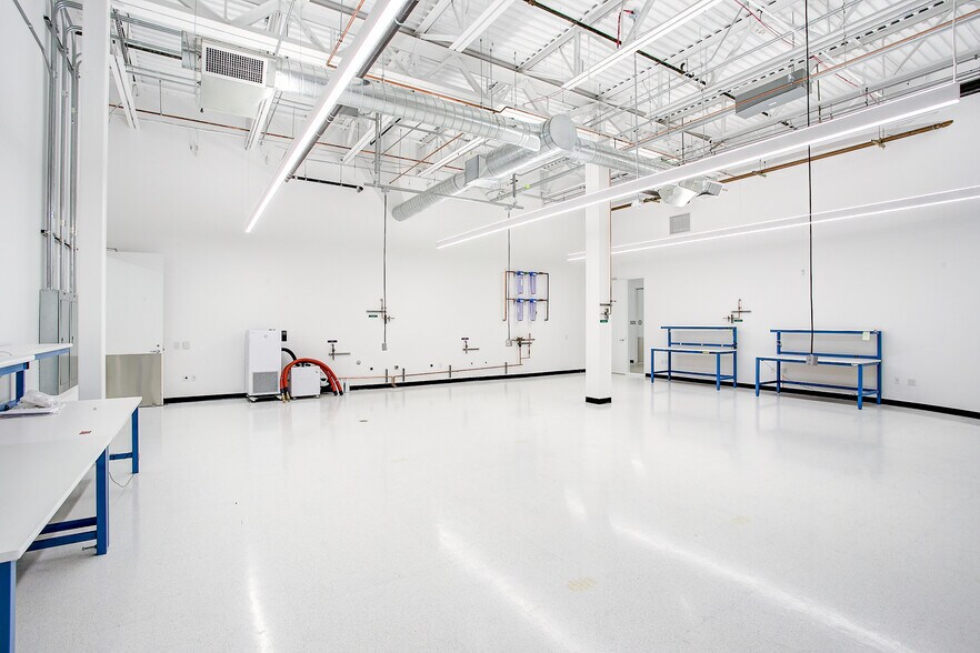 More Photos Of 3151 Zanker Rd, San Jose Research And Development For Lease