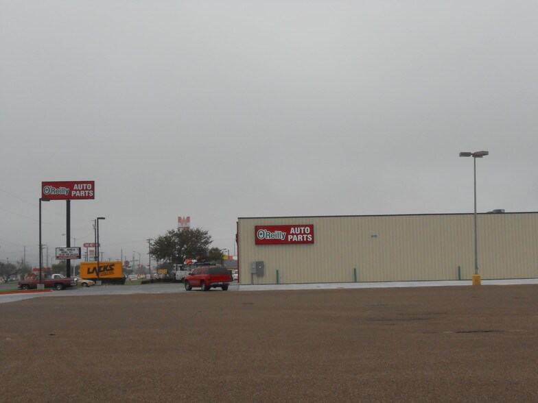 More Photos Of 1000 W US Highway 77, San Benito Unknown For Lease