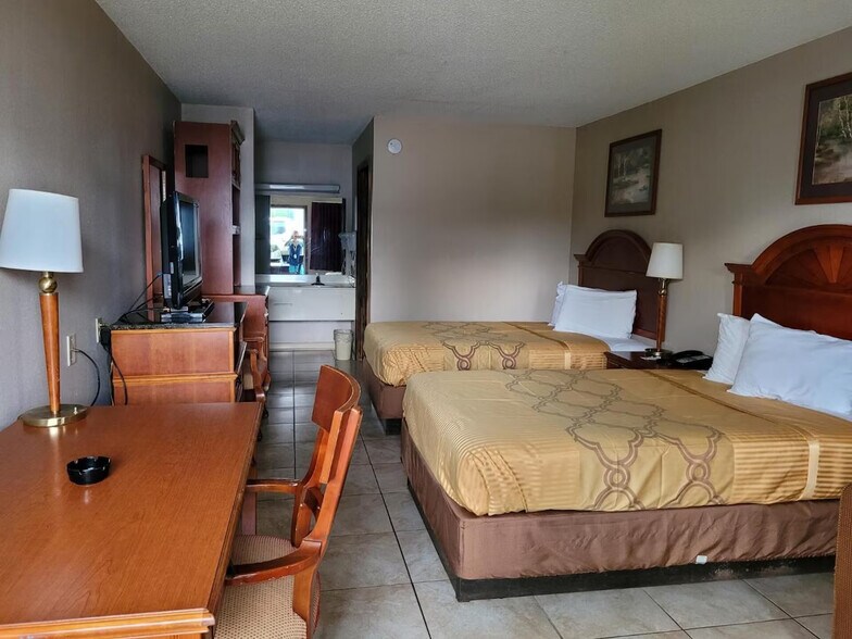 More Photos Of 2605 S Range Ave, Denham Springs Hotel For Sale