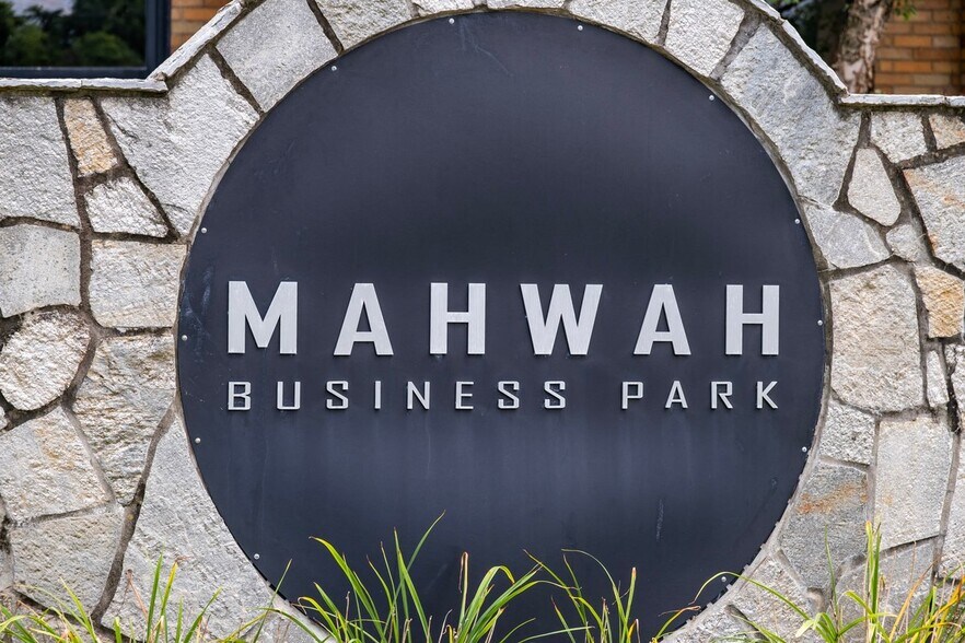 More Photos Of 65 Ramapo Valley Rd, Mahwah Office For Lease