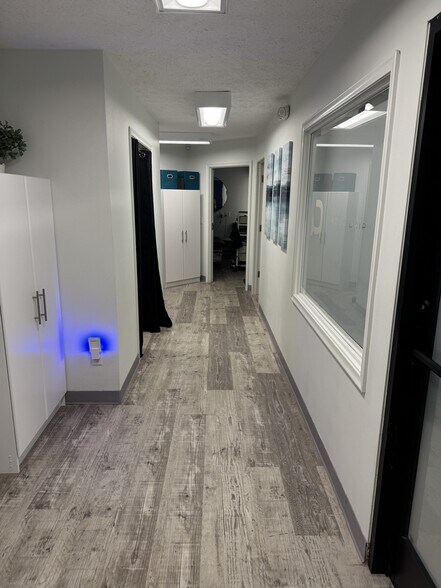 More Photos Of 1219 E Saginaw St, Lansing Medical For Lease