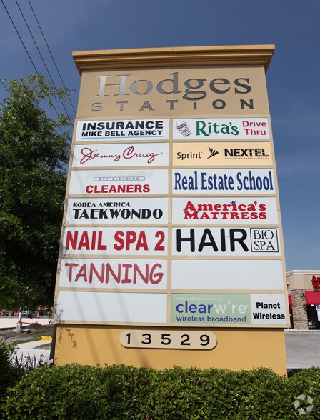 More Photos Of 13529 Beach Blvd, Jacksonville Unknown For Lease