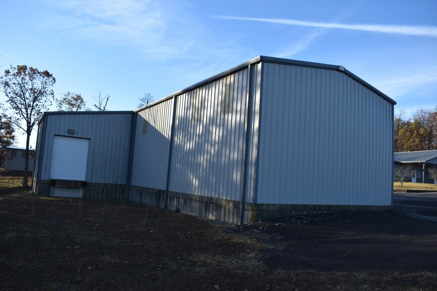 More Photos Of 158 Ragon Road, Tilly Office For Sale