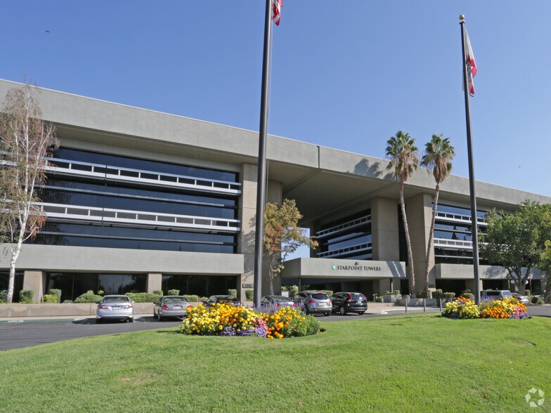 More Photos Of 1310 E Shaw Ave, Fresno Unknown For Lease