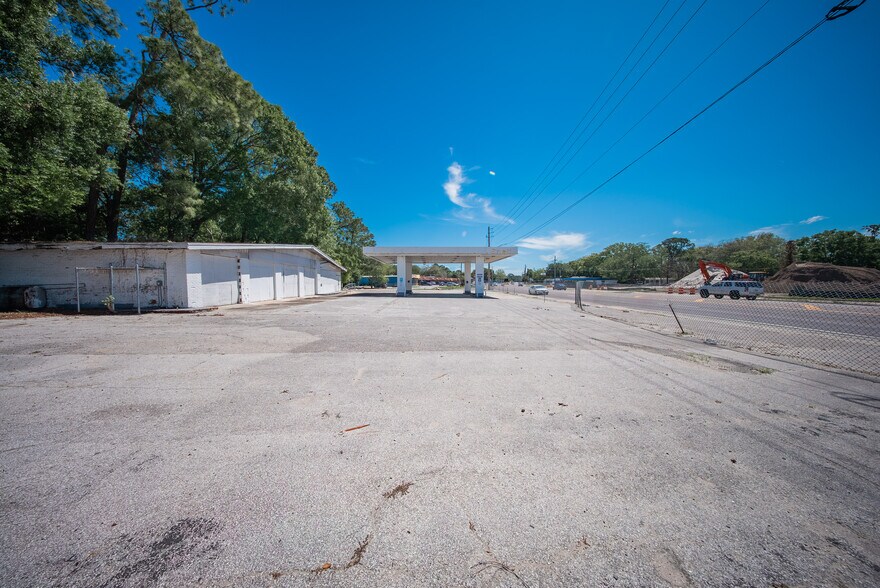 More Photos Of 3511 Emerson St, Jacksonville Land For Lease