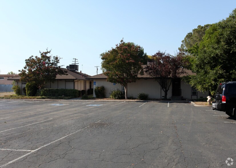 More Photos Of 5525 Assembly Ct, Sacramento Office Residential For Sale