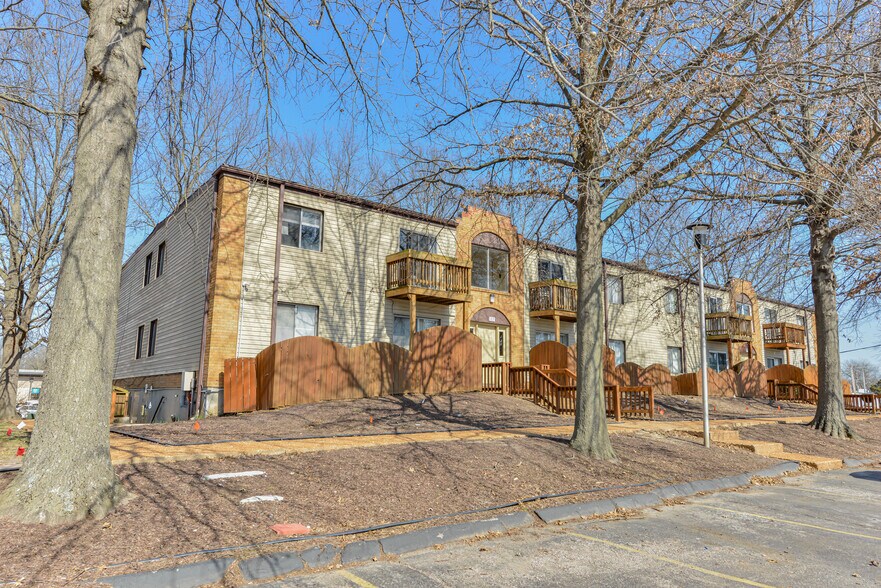 More Photos Of 307-2953 Bien Venido dr, Saint Louis Apartments For Sale