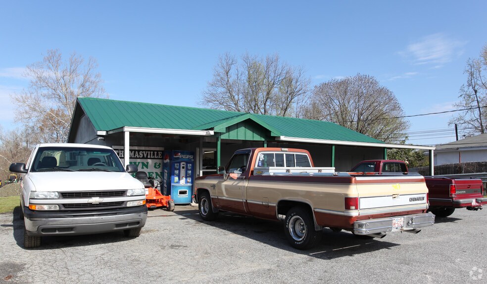 More Photos Of 1530 National Hwy, Thomasville Freestanding For Lease