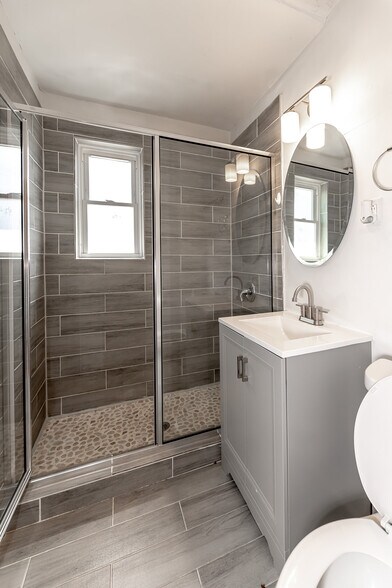 More Photos Of 170 N Hollywood St, Memphis Apartments For Sale