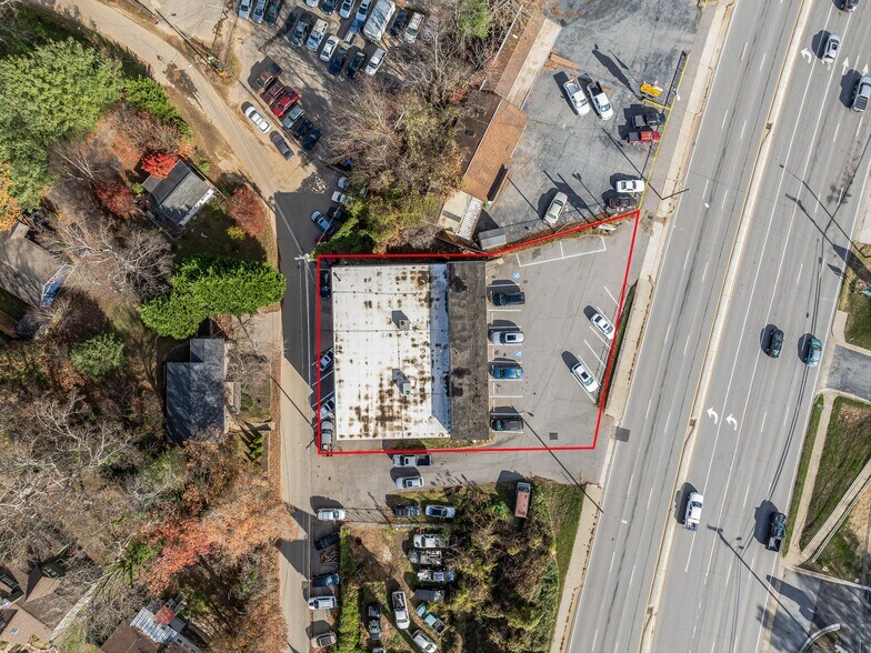 More Photos Of 1141 Patton Ave, Asheville Freestanding For Lease