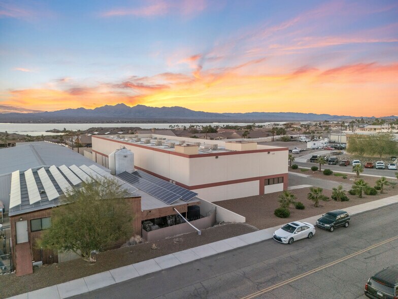 More Photos Of 1105 Aviation Dr, Lake Havasu City Manufacturing For Lease