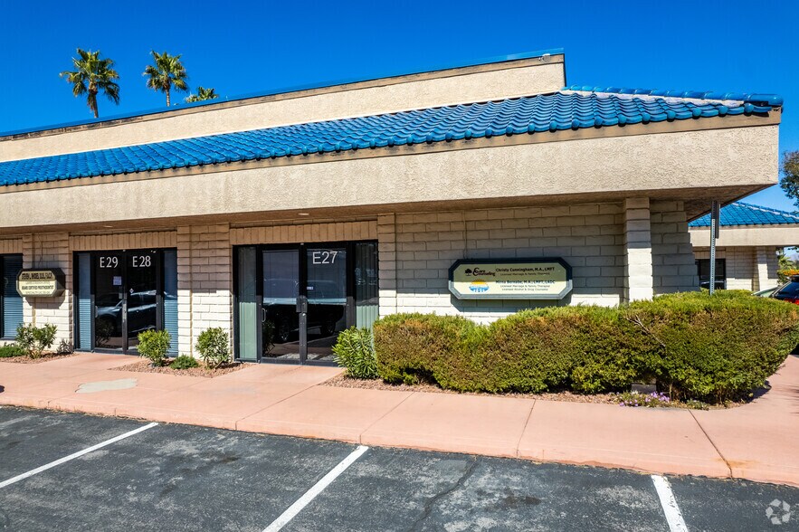 More Photos Of 501 S Rancho Dr, Las Vegas Medical For Lease