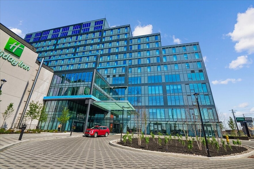 More Photos Of 988 Martin Grove Rd, Toronto Hotel For Sale