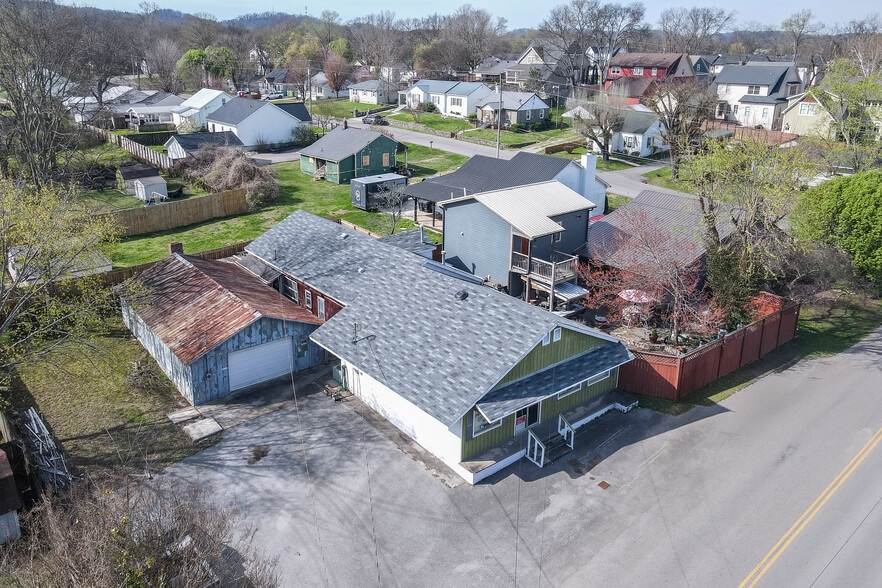 More Photos Of 503 N Petway St, Franklin Office For Sale