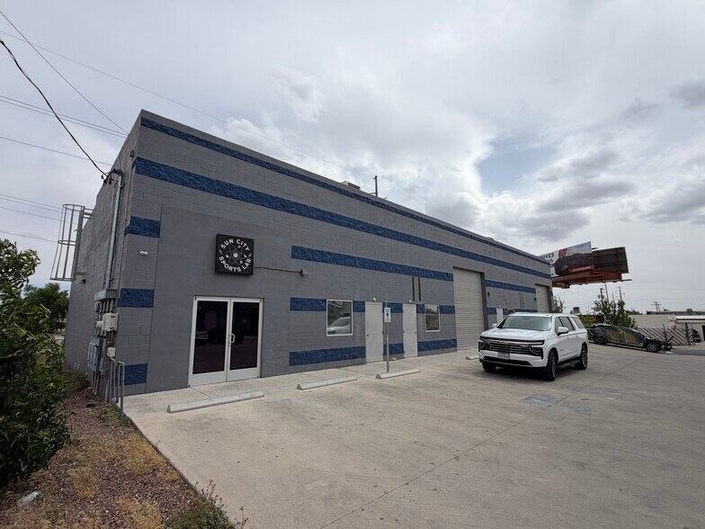 More Photos Of 4200 Dyer St, El Paso Freestanding For Sale