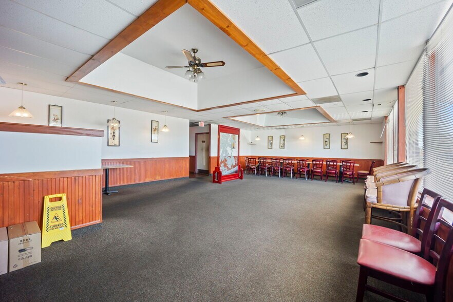 More Photos Of 3400 W Northern Ave, Pueblo Restaurant For Sale