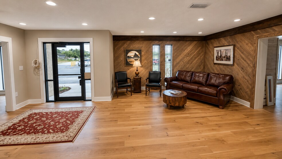 More Photos Of 5114-5116 Stepp Ave, Jacksonville Warehouse For Sale