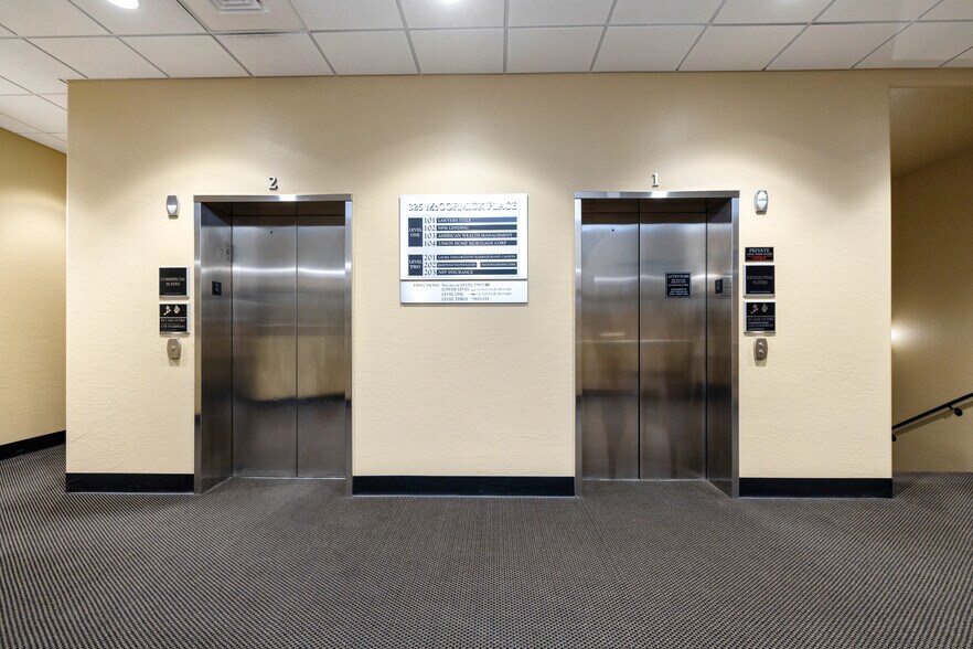 More Photos Of 325 W Gurley St, Prescott Office For Lease