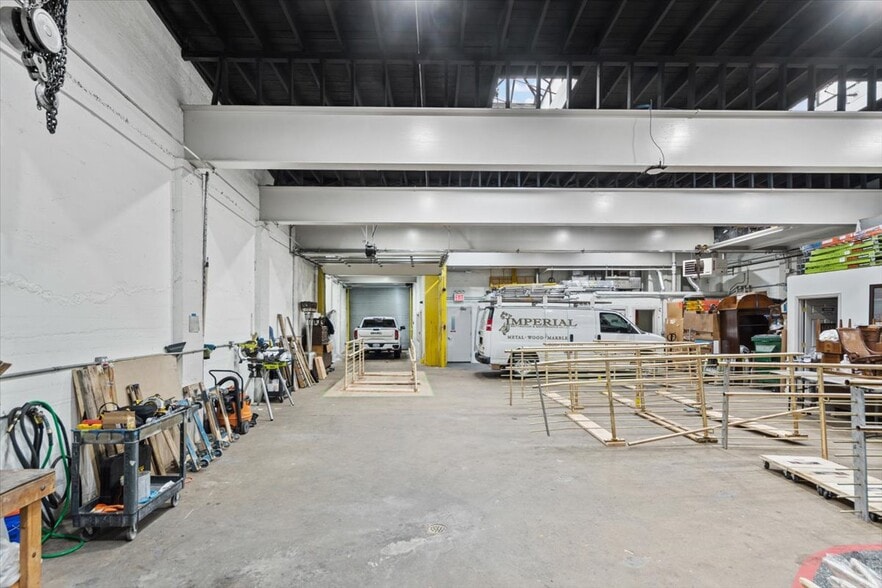 More Photos Of 148-150 Pearl St, Port Chester Auto Repair For Sale