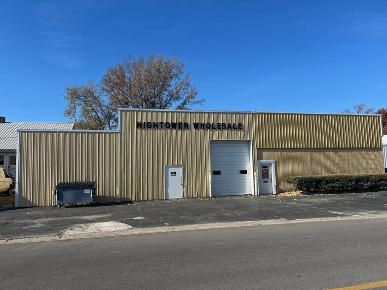More Photos Of 511 N Marion St, Kirksville Flex For Sale