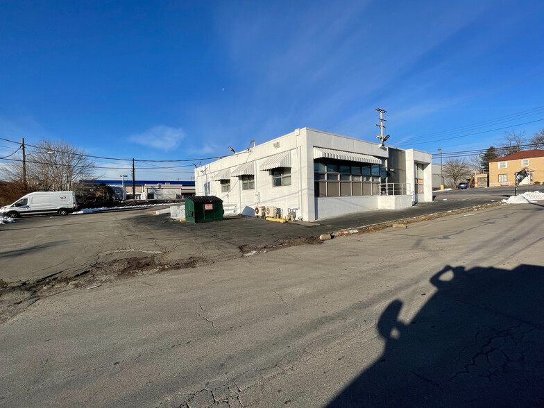 More Photos Of 2301 Sheffield Rd, Aliquippa Bank For Sale