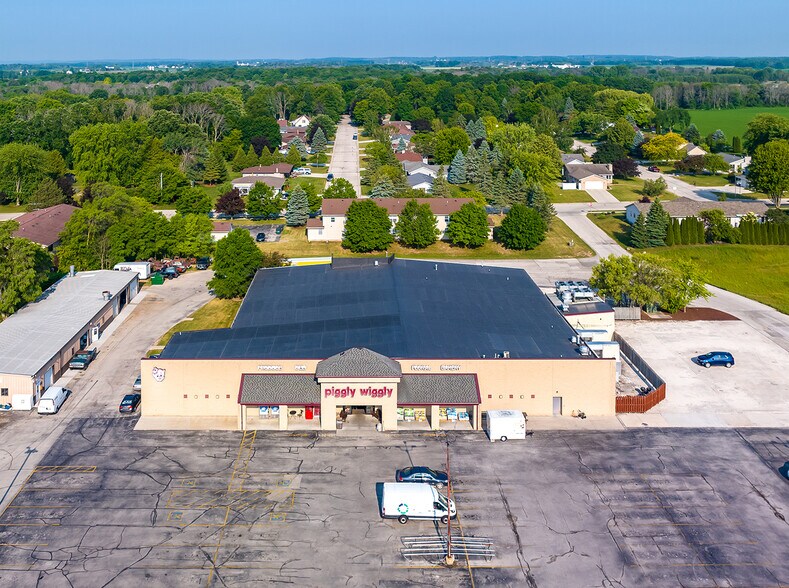 More Photos Of ,  General Retail For Sale