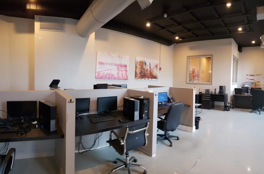 More Photos Of 2588-2590 Atlantic Ave, Brooklyn Office For Sale