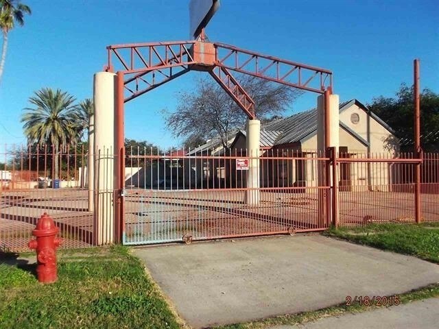 Primary Photo Of 1419 San Dario Ave, Laredo Office For Sale