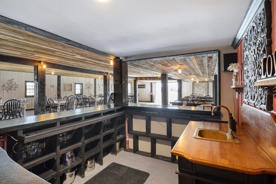 More Photos Of 245 Arundel Rd, Kennebunkport Lodge Meeting Hall For Sale