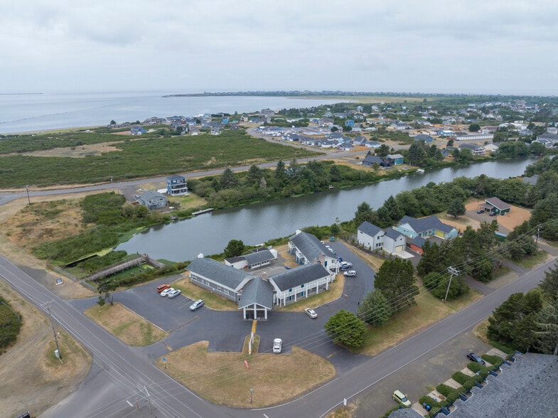 More Photos Of 1031 Discovery Ave SE, Ocean Shores Apartments For Sale